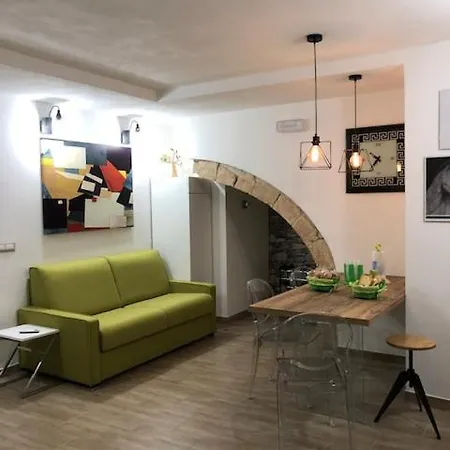 Casa Pinanello